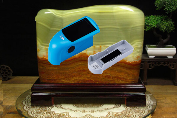 1636959146183305.jpg 光泽度仪测量观赏石的光泽度.jpg