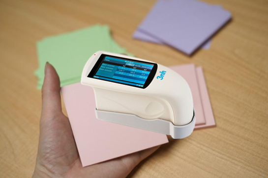 光泽度仪检验光泽卡