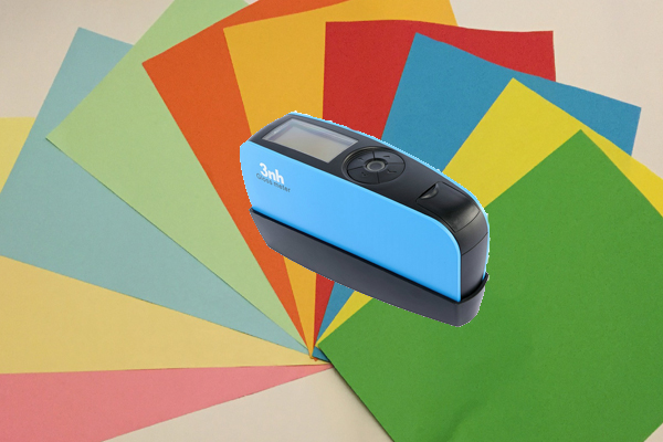 光泽度仪测试纸张的光泽度